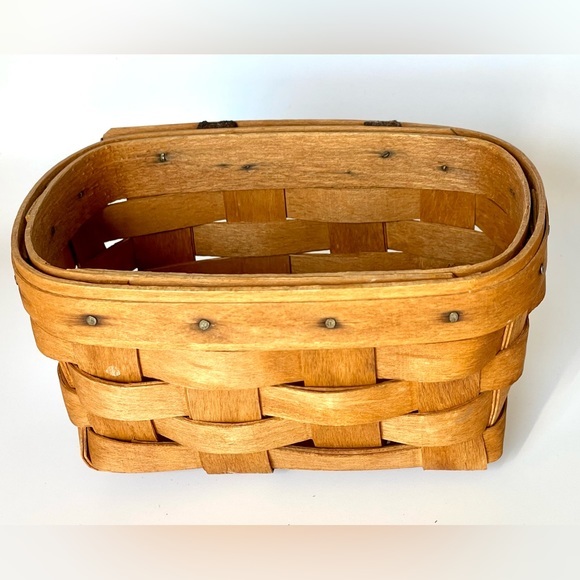 1990 Longaberger hanging basket with hook - Picture 2 of 4